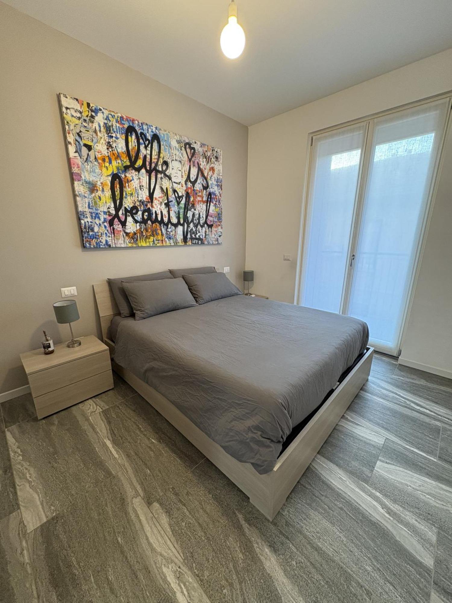 Essential Apartment Sesto San Giovanni Exterior photo